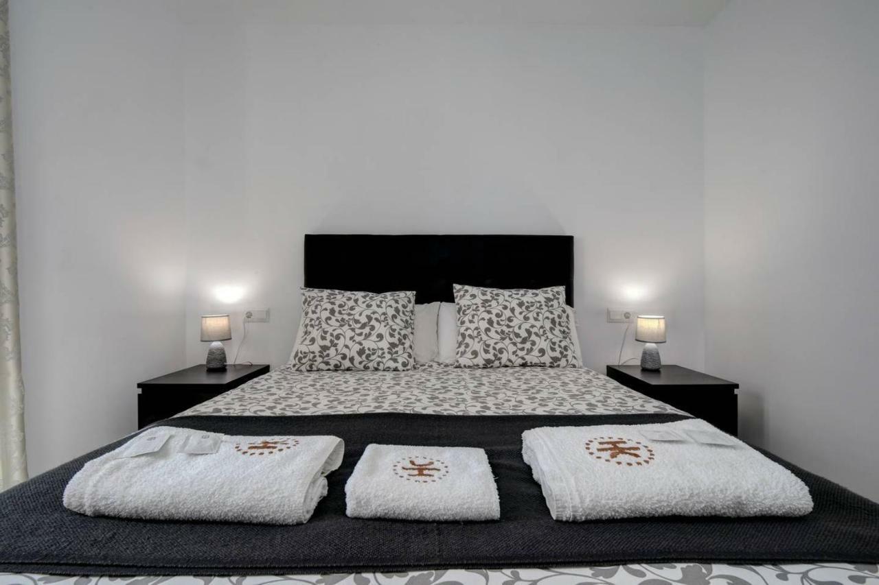 Apartamentos Villa Serali Parking Gratis Ronda Exterior foto