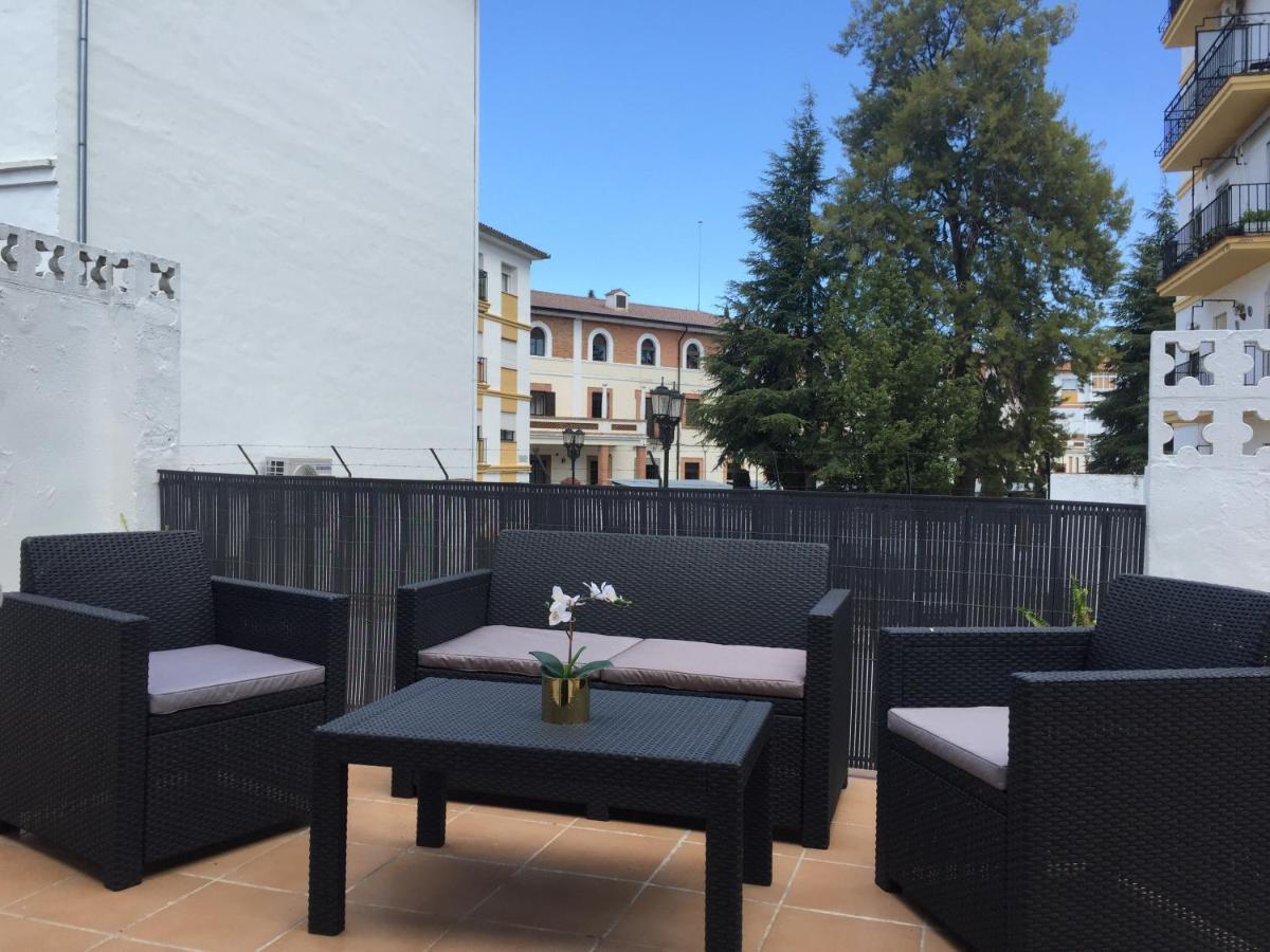 Apartamentos Villa Serali Parking Gratis Ronda Exterior foto